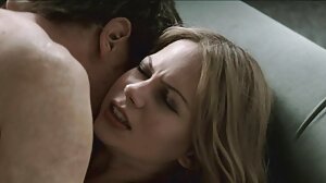 Une adolescente film porno français lesbienne russe faisant de l'auto-stop révèle son incroyable rack de seins naturels et se fait baiser